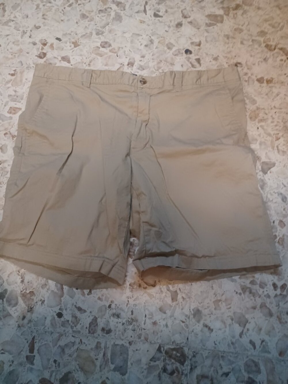 Club Room Men's Shorts 40 Tan